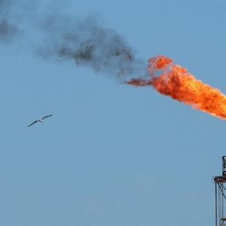 El petróleo baja tras incremento de producción libia