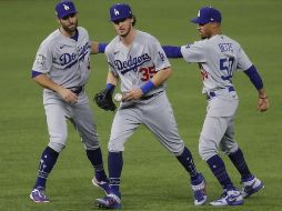Para el Juego 4 del día de mañana, los Dodgers ya anunciaron como su pitcher abridor al mexicano Julio Urías. EFE/J. Mabanglo