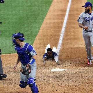Le dan la vuelta a los Dodgers