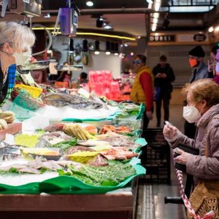 Consumo de alimentos con vitaminas A, E y D alivian los males respiratorios