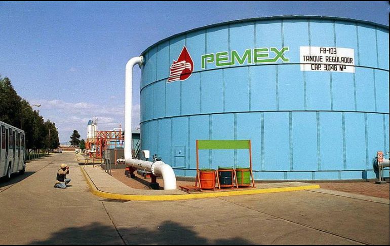 Las ventas totales de Pemex disminuyeron un 31.8% para sumar 239 mil millones de pesos. NTX/ARCHIVO