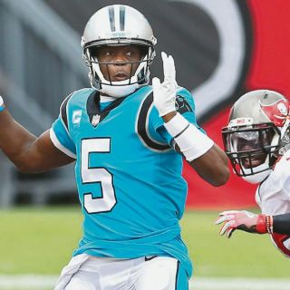 NFL: Duelo de urgidos en Carolina