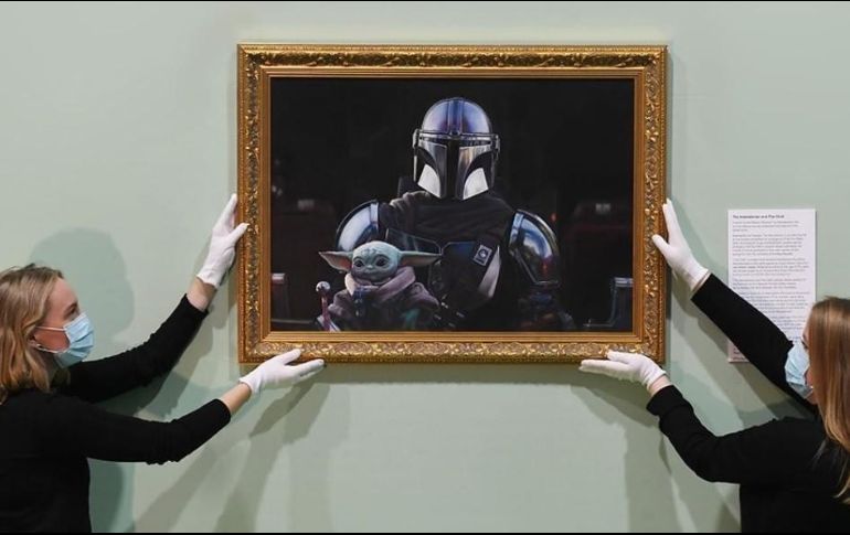 El cuadro de los protagonistas de la serie ha sido colgado en la galería británica junto a otros retratos de actores y creadores de la franquicia cinematográfica. INSTAGRAM / @disneyplusuk