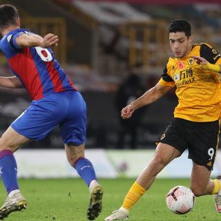 Los Wolves se imponen en casa