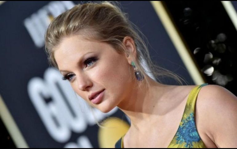 Taylor Swift firmó un contrato con la discografica Big Machine cuando tenía 15 años. GETTY IMAGES
