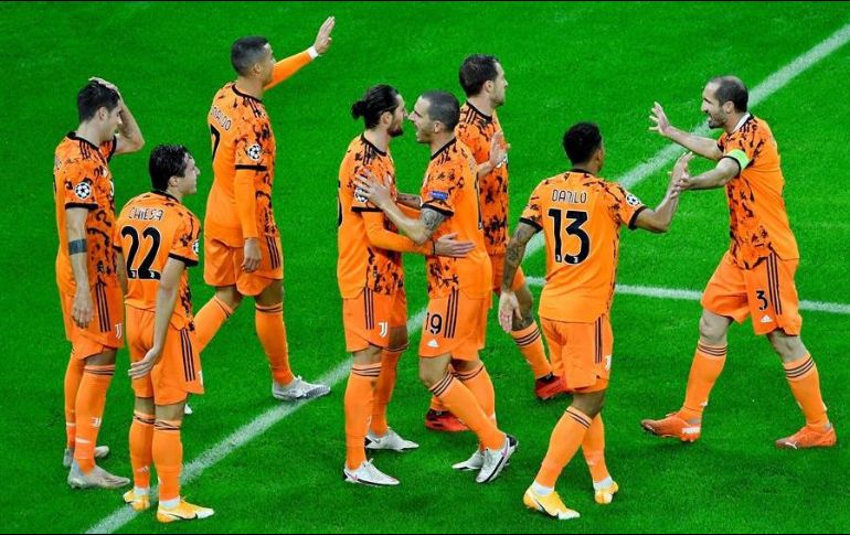 Con este resultado, la Juventud es segundo en el grupo G con seis puntos. EFE/Z. Czegledi