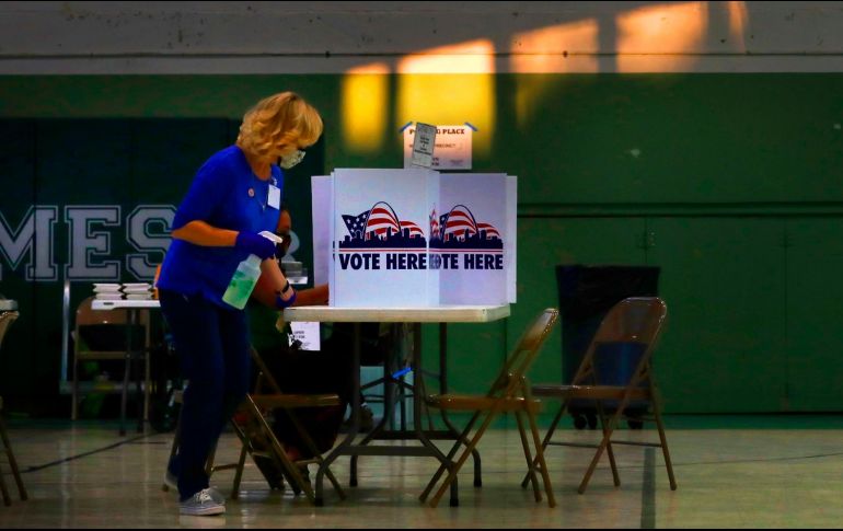 No se dieron detalles del trabajador, incluyendo edad o género. AP