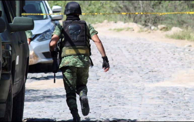 Autoridades aseguraron cuatro vehículos, tres de los cuales tenían reporte de robo. EFE/ARCHIVO