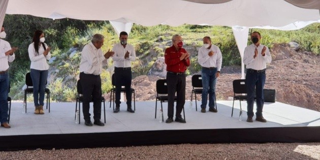 Est&aacute;n sentadas las bases de la transformaci&oacute;n: AMLO