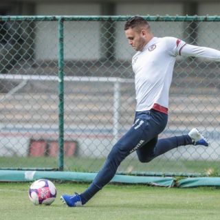 Cruz Azul y Pumas quieren boleto directo