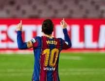 El Barcelona se impuso 5-2 al Betis este sábado en la 9ª jornada de LaLiga, rescatado por un doblete de Leo Messi que empezó en el banquillo el partido. EFE / A. García