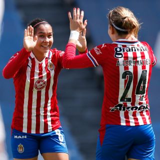 Liga MX Femenil: Chivas golea a Puebla para festejar a Blanca Félix