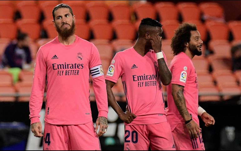 Derrota muy dolorosa del Real Madrid ante el Valencia. AFP / J. Jordan