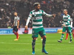 OTRA VEZ. Los rojinegros volverán a buscar a Diego Valdés, quien no termina por consolidarse en Santos. IMAGO7