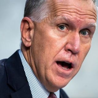 Republicanos ganan escaño en el Senado de EU y se acercan a la mayoría