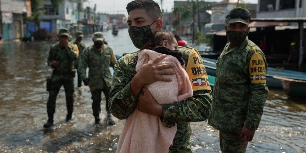 Casi 10 mil personas han sido evacuadas en Tabasco