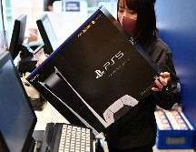 Según la mayoría de los analistas, Sony superará de nuevo a Microsoft en el número de consolas vendidas. AFP/C. Triballeau