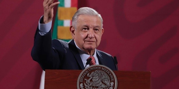 AMLO agradece "al Creador" estar bien, a un d&iacute;a de cumplir 67 a&ntilde;os