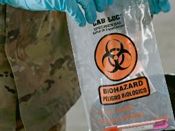 Una bolsa con muestras para análisis tomadas en un estacionamiento de Las Vegas. AFP