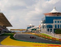 El holandés terminó en la hoja de tiempos del día con ventaja sobre el monegasco Charles Leclerc (Ferrari), el finlandés Valtteri Bottas (Mercedes) y el inglés Lewis Hamilton (Mercedes). AFP / K. Asyali
