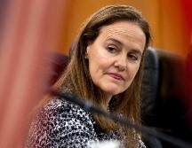 Michele Flournoy, una veterana del Pentágono y políticamente moderada, es considerada por funcionarios y personas al tanto como una favorita para el puesto. AP / ARCHIVO