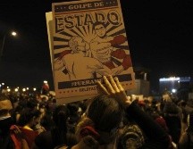 En Lima, más de cinco mil manifestantes acudieron con carteles que decían 