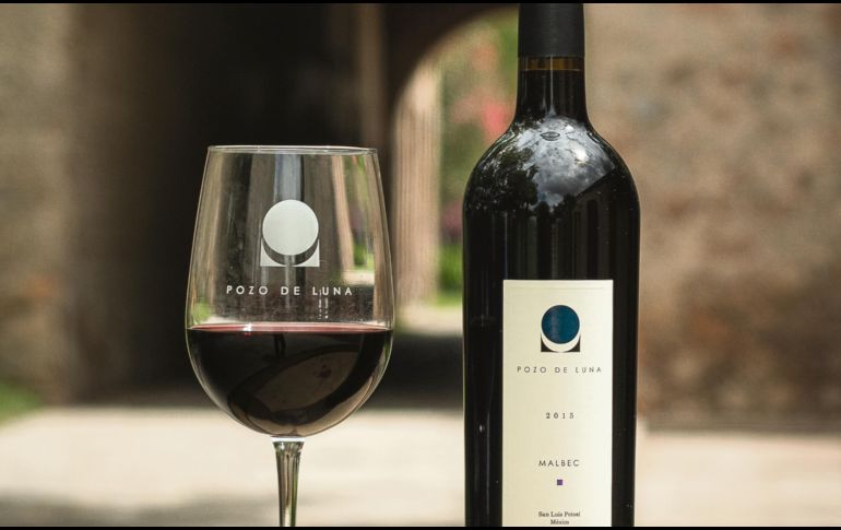 UN PREMIO DELICIOSO. La botella de Malbec 2015, fruto de un largo esfuerzo de años, que comienza en los viñedos de Pozo de Luna. CORTESÍA/POZO DE LUNA