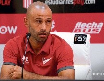 OFICIAL. El jugador argentino anunció en conferencia de prensa su adiós a las canchas. Termina su carrera futbolística a los 36 años de edad y jugando en Estudiantes de Argentina.