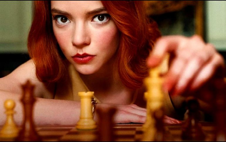 Gambito de Dama. Incluso Barack Obama ha recomendado esta serie que está incluida en las recomendaciones de la semana. ESPECIAL