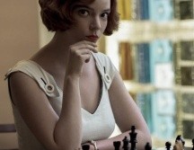 La actriz protagonista Anya Taylor-Joy es de origen argentino. PHIL BRAY/NETFLIX