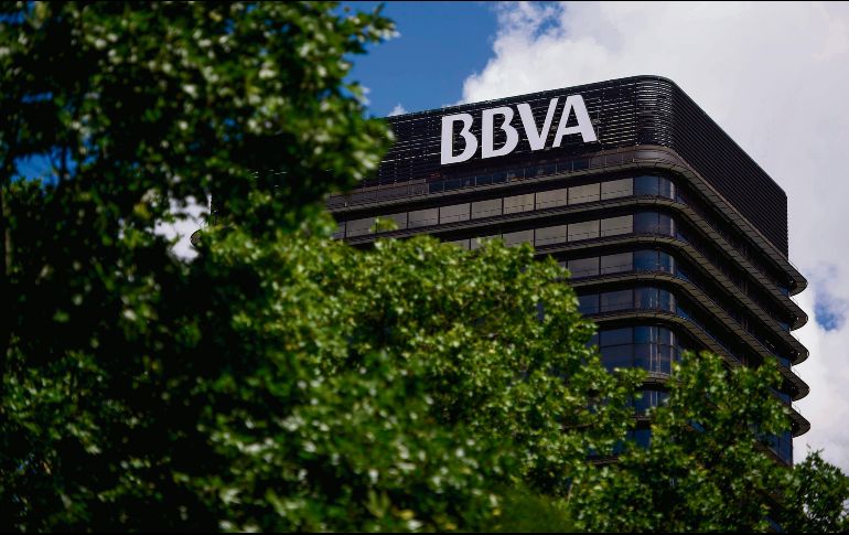 FINANZAS. Tras el acuerdo millonario, el banco fortaleció su capital y apuesta por fusionarse con otra entidad financiera en España. AFP