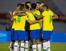 LÍDERES. Brasil, que no extrañó a Neymar, ausente por lesión, se afianzó en la punta con 12 unidades. TWITTER/@CBF_Futebol
