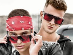 Éxito. El dueto Adexe y Nau promocionan el sencillo “RKT”. CORTESÍA