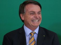 El presidente de Brasil, Jair Bolsonaro, participa en la ceremonia por el 54 aniversario del Embratur (Instituto brasileño de Turismo), en Brasilia. EFE/J. Alves