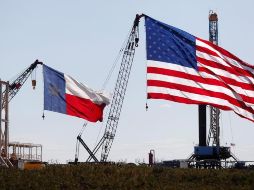 Al final de las operaciones en la Bolsa Mercantil de Nueva York, los contratos de futuros del WTI para entrega en diciembre ganaron 39 centavos con respecto a la sesión anterior. EFE/ARCHIVO