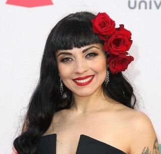 Latin Grammy 2020 Mon Laferte Triunfa En Los Premios El Informador