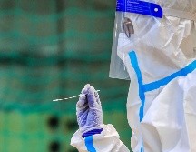 Los resultados confirman que mientras 51 millones de personas en todo el mundo han sido infectadas con el coronavirus, los casos de reinfección siguen siendo relativamente pocos. AFP / P. Teyssot