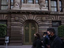 México conserva un cómodo nivel de reservas internacionales, un tipo de cambio flexible, un marco creíble de las metas de inflación y una buena regulación del sector financiero. XINHUA/S. Quintero