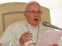 El papa Francisco llamó a evitar “un consumismo febril y la autopreservación egoísta”. AP