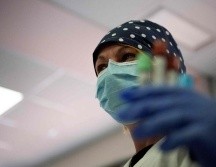 Los asesores de la Administración de Medicamentos y Alimentos (FDA) se reunirán del 8 al 10 de diciembre para discutir la aprobación de las vacunas. AFP / ARCHIVO