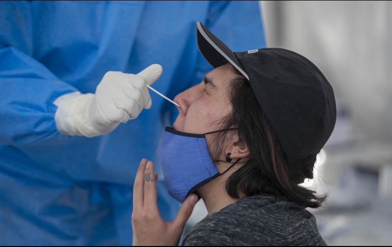 Hasta el corte del día de ayer, México suma casi 102 mil muertes por coronavirus. XINHUA / R. Flores