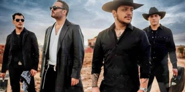 Christian Nodal y Reik fusionan sus estilos en su nuevo sencillo "Poco"