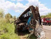Varias de las víctimas quedaron atrapadas entre los fierros retorcidos de los vehículos. AP/J. Oliveira