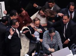 El senador panista Gustavo Madero intentó impedir, sin éxito, la designación de Rosario Piedra Ibarra como la nueva presidenta de la CNDH. NTX/ARCHIVO