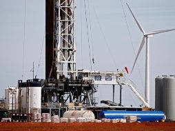 Las reservas comerciales de crudo bajaron 800 mil barriles al 20 de noviembre, ubicándose en 488.7 millones de barriles. EFE/ARCHIVO