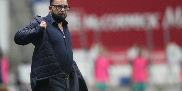 Liga MX: Rayados hace oficial la salida de Antonio Mohamed