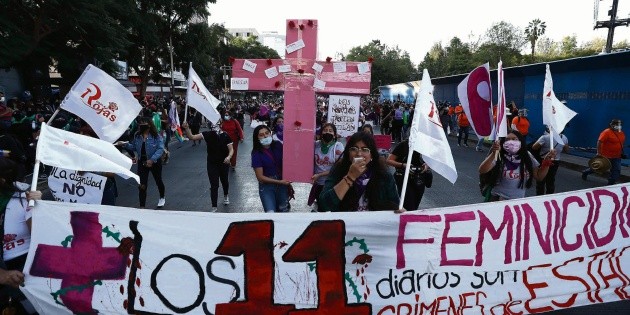 Marchan contra violencia de g&eacute;nero en la Ciudad de M&eacute;xico