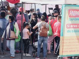 Coronavirus en Jalisco: Blindan estadio... pero en tianguis y recaudadoras se van por la libre