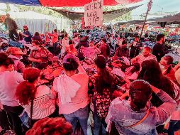 Así lució ayer un tianguis de Zapopan, municipio que coordinó, junto con el Gobierno estatal, el operativo sanitario en el estadio de las Chivas. EL IFNORMADOR/G. Gallo