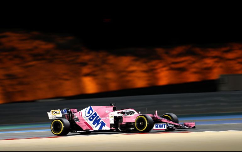 Pérez terminó cuarto en la segunda prueba en la que, tal y como será en la carrera del domingo, se rodó de noche y con luz artificial. AFP / K. Jebreili